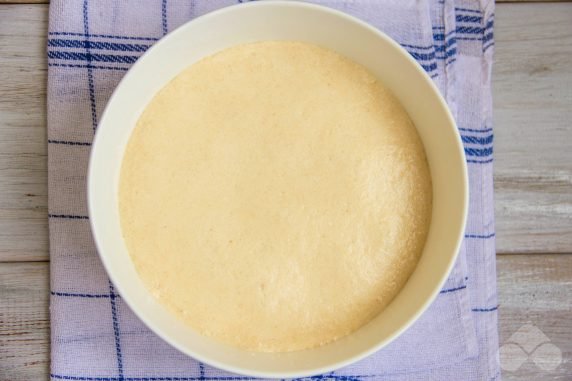 Bread rolls: photo of recipe preparation, step 1