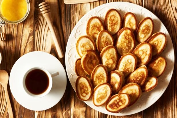 Pancakes without sugar – a simple and delicious recipe, how to cook step by step