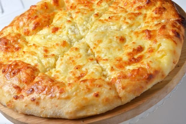 Khachapuri with pear and blue cheese is a simple and delicious recipe, how to cook step by step