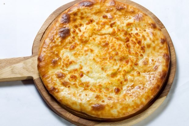 Khachapuri on ryazhenka in a frying pan is a simple and delicious recipe how to cook step by step