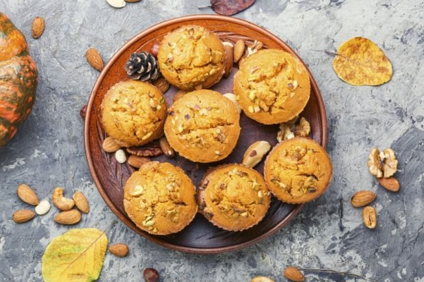 Pumpkin cupcakes with nuts – a simple and delicious recipe, how to cook step by step