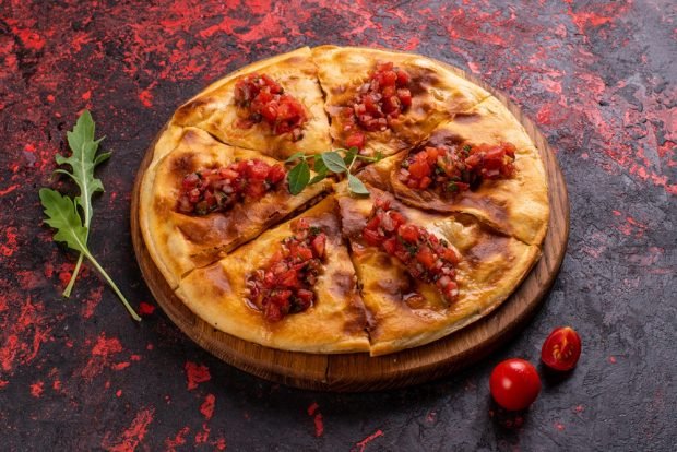 Khachapuri with lamb and tomatoes is a simple and delicious recipe, how to cook step by step