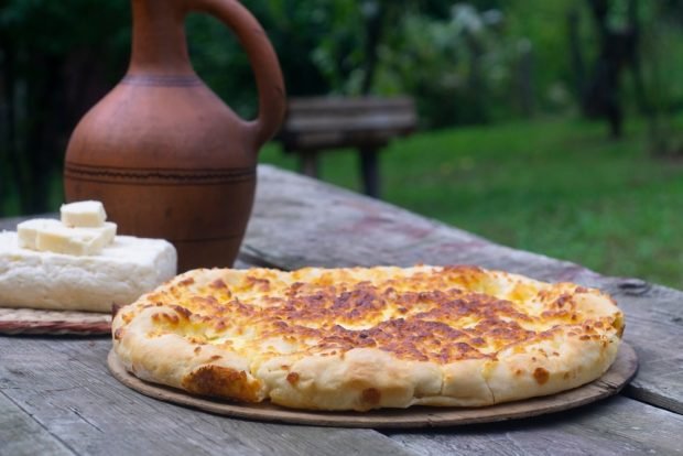 Khachapuri with tomatoes and cheese on kefir is a simple and delicious recipe, how to cook step by step