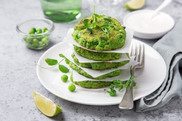 Pancakes made of green peas – a simple and delicious recipe, how to cook step by step