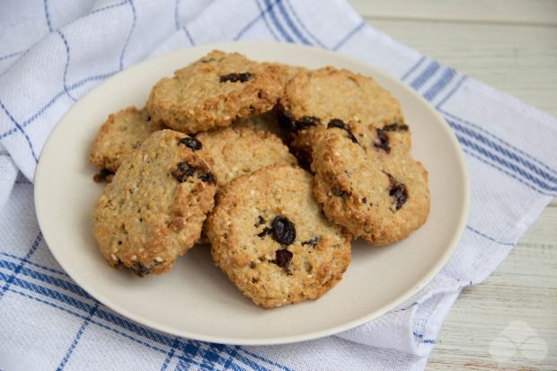 Oatmeal cookies with raisins and sesame seeds – a simple and delicious recipe with photos (step by step)