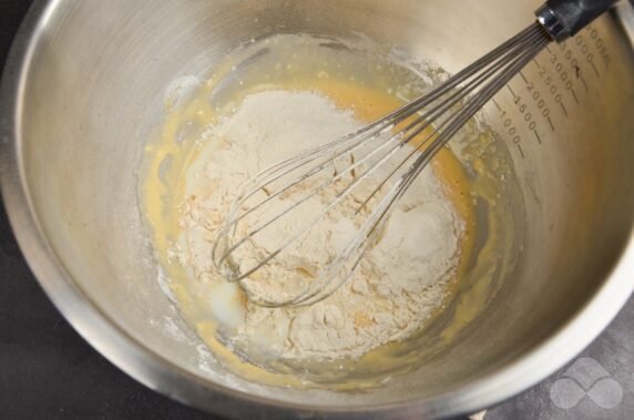 Meat pancakes with minced meat: photo of recipe preparation, step 2