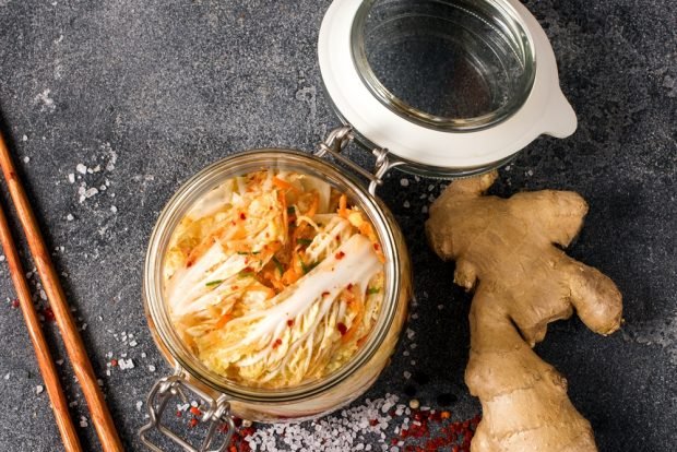 Kimchi salad for winter is a simple and delicious recipe, how to cook step by step