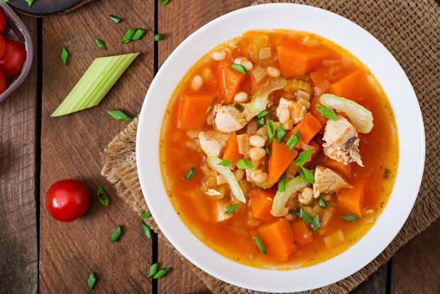 Chicken soup with pumpkin is a simple and delicious recipe, how to cook step by step