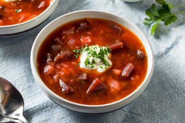 Hearty borscht with bacon – a simple and delicious recipe, how to cook step by step