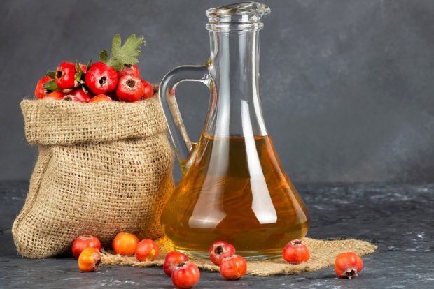 Hawthorn syrup for winter is a simple and delicious recipe, how to cook step by step