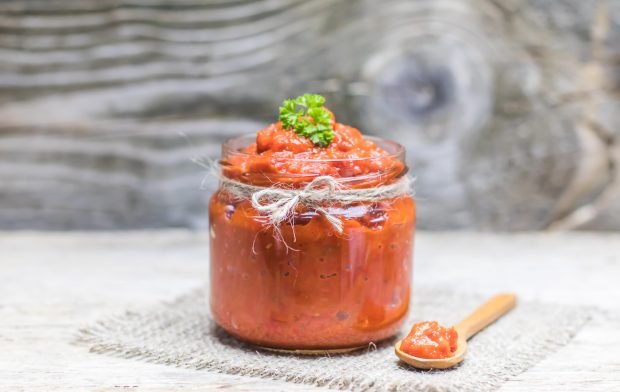 Aivar sauce with tomatoes, pepper and mustard for winter is a simple and delicious recipe, how to cook step by step