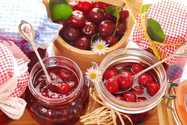 Cherry jam is a simple and delicious recipe, how to cook step by step