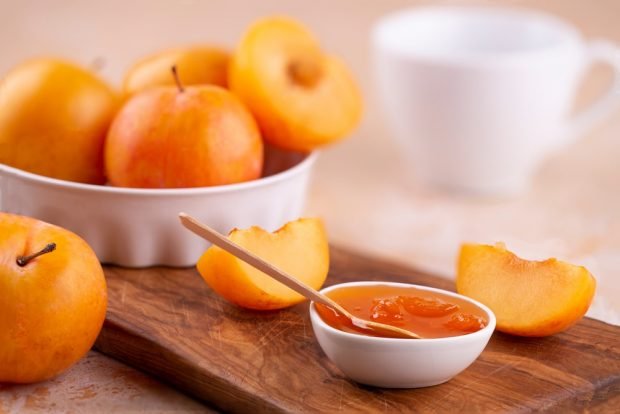 Yellow plum jam with orange is a simple and delicious recipe, how to cook step by step