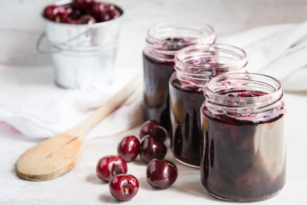 Cherry jam with stones with agar-agar – a simple and delicious recipe, how to cook step by step