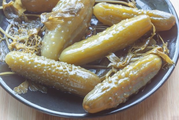 Pickled cucumbers with gooseberries for winter is a simple and delicious recipe, how to cook step by step