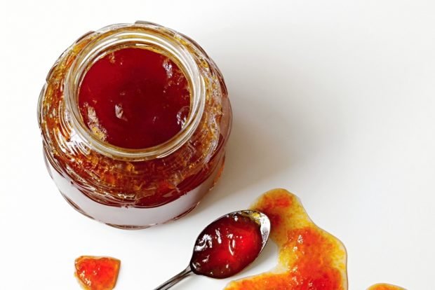 Lingonberry jam with orange 