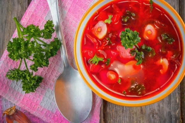 Ukrainian borscht with cauliflower is a simple and delicious recipe, how to cook step by step