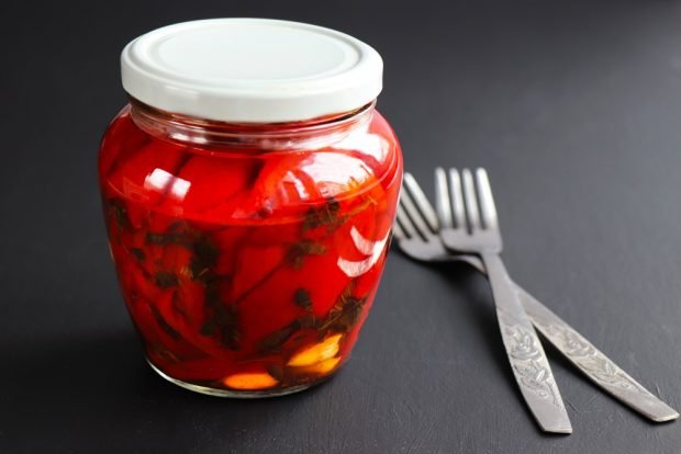 Hot pepper with honey for winter is a simple and delicious recipe, how to cook step by step