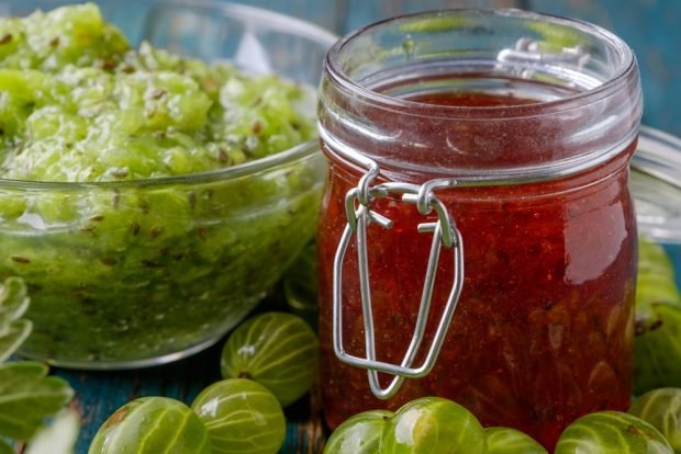 Gooseberry jam with raspberries – a simple and delicious recipe, how to cook step by step