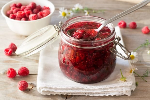 Raspberry jam without sugar is a simple and delicious recipe for how to cook step by step