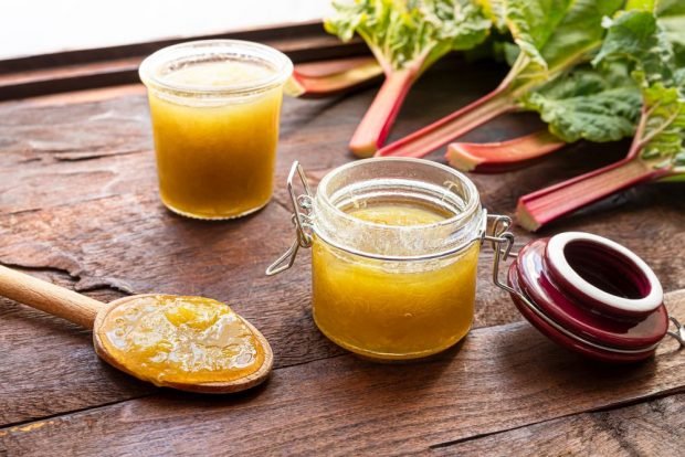 Rhubarb jam with banana – a simple and delicious recipe, how to cook step by step