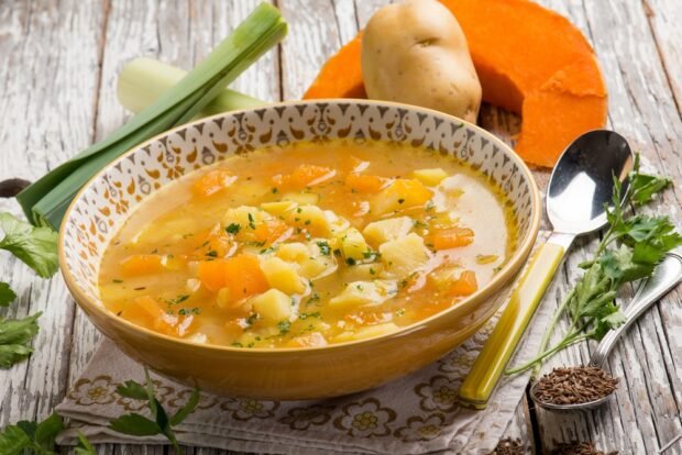 Pumpkin and potato soup is a simple and delicious recipe, how to cook step by step