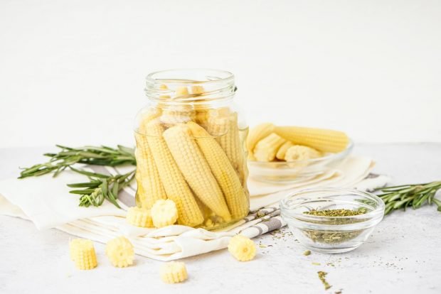 Corn on the cob for winter – a simple and delicious recipe, how to cook step by step