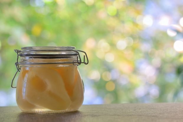 Pears in syrup for the winter without sterilization – a simple and delicious recipe, how to cook step by step