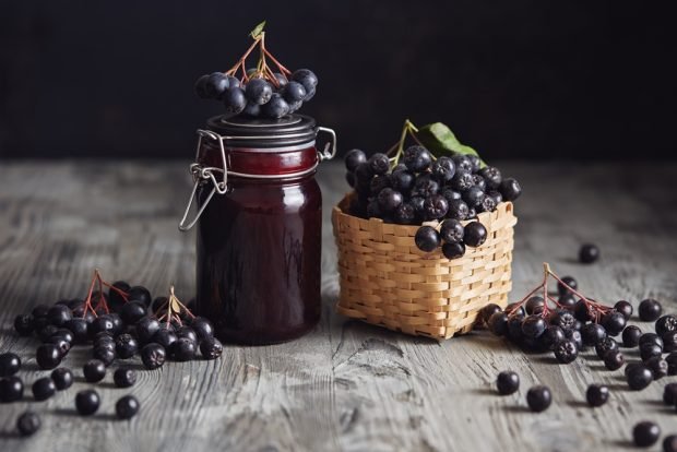 Chokeberry marmalade for winter is a simple and delicious recipe for how to cook step by step