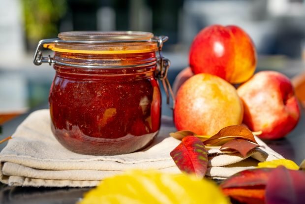 Seedless nectarine jam – a simple and delicious recipe, how to cook step by step