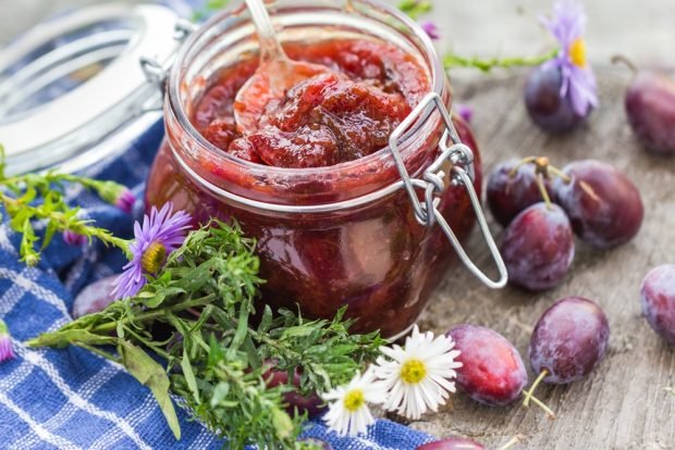 Jam from unripe plums – a simple and delicious recipe, how to cook step by step