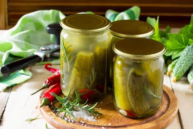 Crispy pickles for winter – a simple and delicious recipe, how to cook step by step