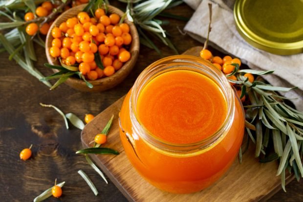 Sea buckthorn with honey and lemon for the winter without cooking is a simple and delicious recipe for how to cook step by step