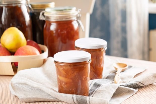 Jam from apples and dried apricots – a simple and delicious recipe, how to cook step by step