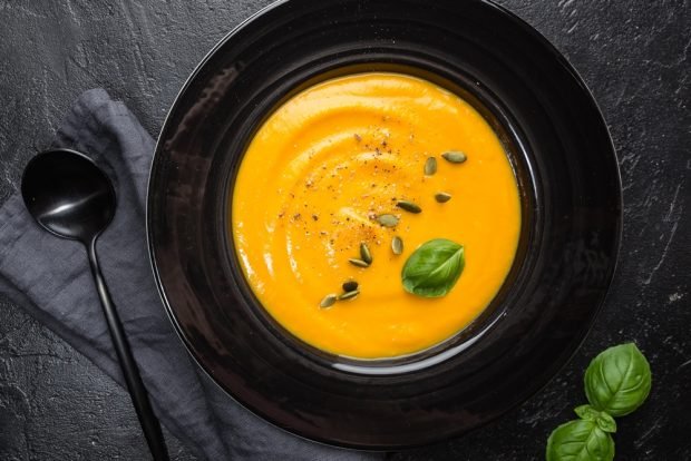 Vegetarian pumpkin cream soup is a simple and delicious recipe, how to cook step by step