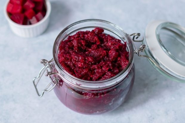 Spicy beetroot adjika for winter is a simple and delicious recipe, how to cook step by step