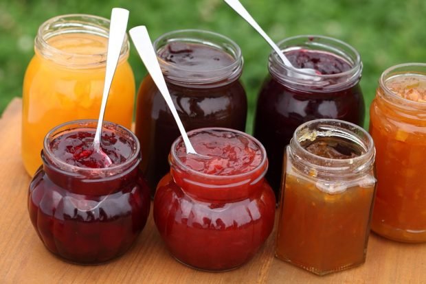 Apricot and cherry seedless jam – a simple and delicious recipe, how to cook step by step