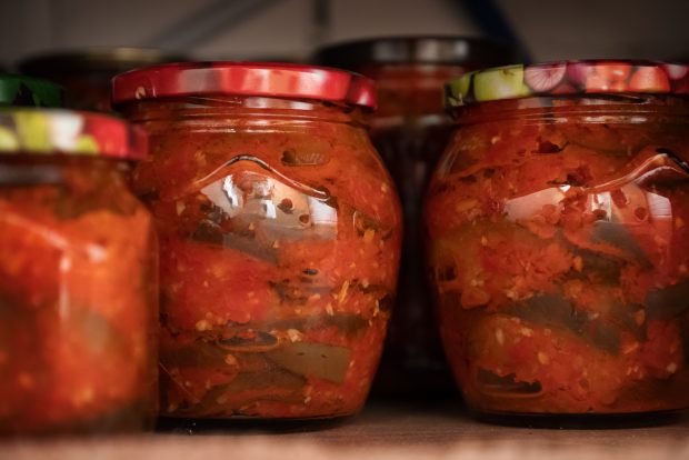 “Mother–in-law's tongue” from eggplant with tomatoes and pepper for the winter is a simple and delicious recipe, how to cook step by step