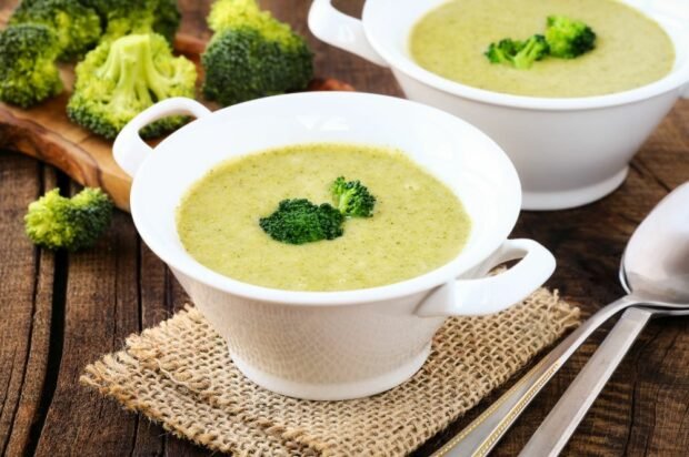 Children's soup-puree with broccoli – a simple and delicious recipe, how to cook step by step