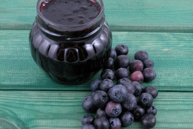 Blueberry jelly for winter is a simple and delicious recipe, how to cook step by step