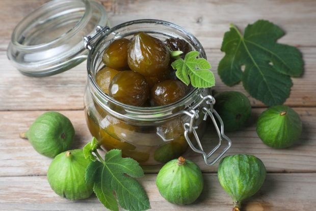 Jam from green figs is a simple and delicious recipe, how to cook step by step