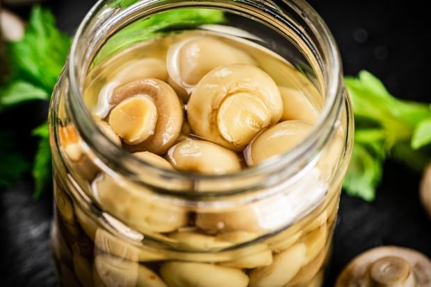 Pickled mushrooms as in the store – a simple and delicious recipe, how to cook step by step