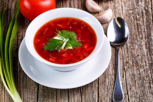 Borscht with tomatoes and garlic – a simple and delicious recipe, how to cook step by step