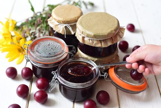 Cherry plum jam without seeds is a simple and delicious recipe, how to cook step by step