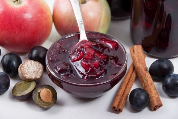 Sloe jam with pitted apples – a simple and delicious recipe, how to cook step by step