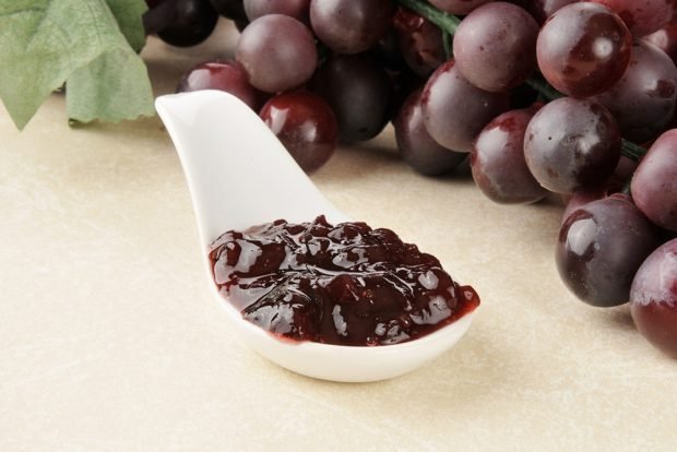 Seedless grape jelly is a simple and delicious recipe, how to cook step by step