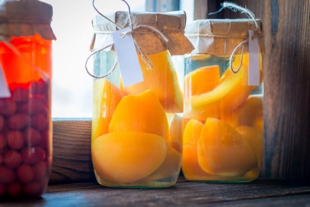 Compote of apricots and peaches for winter – a simple and delicious recipe how to cook step by step