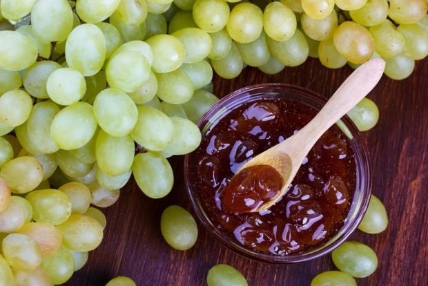 Grape jam