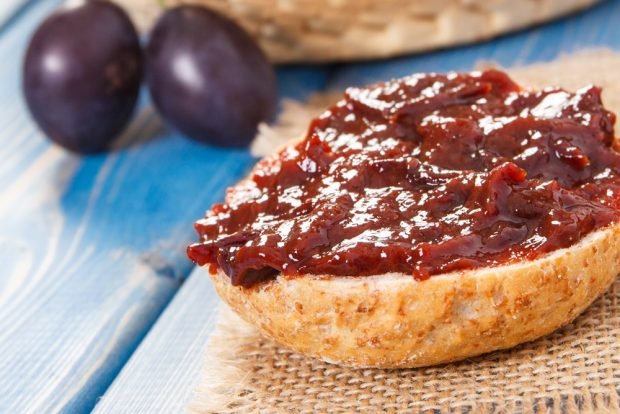 Plum jam without seeds and peel – a simple and delicious recipe, how to cook step by step