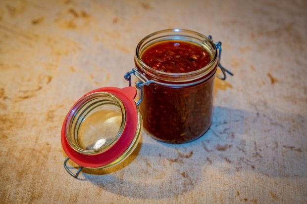 Sea buckthorn jam with nuts